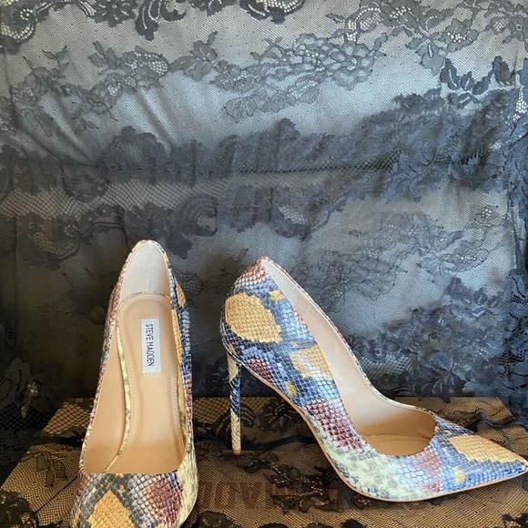 Multi Colored Snake Skin - Picture 1 of 1